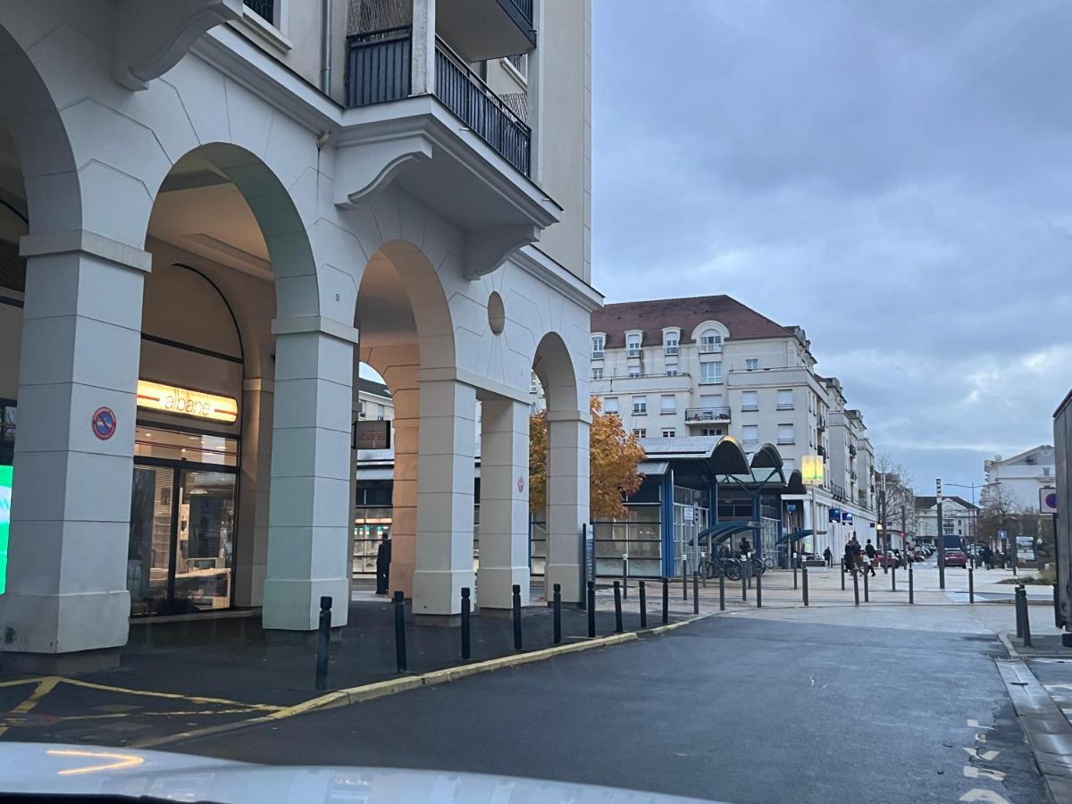 Appartement Disneyland Paris Bussy-Saint-Georges Exteriör bild