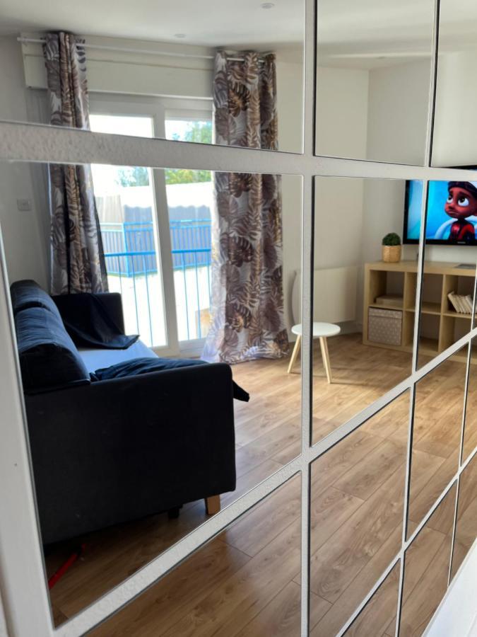 Appartement Disneyland Paris Bussy-Saint-Georges Exteriör bild