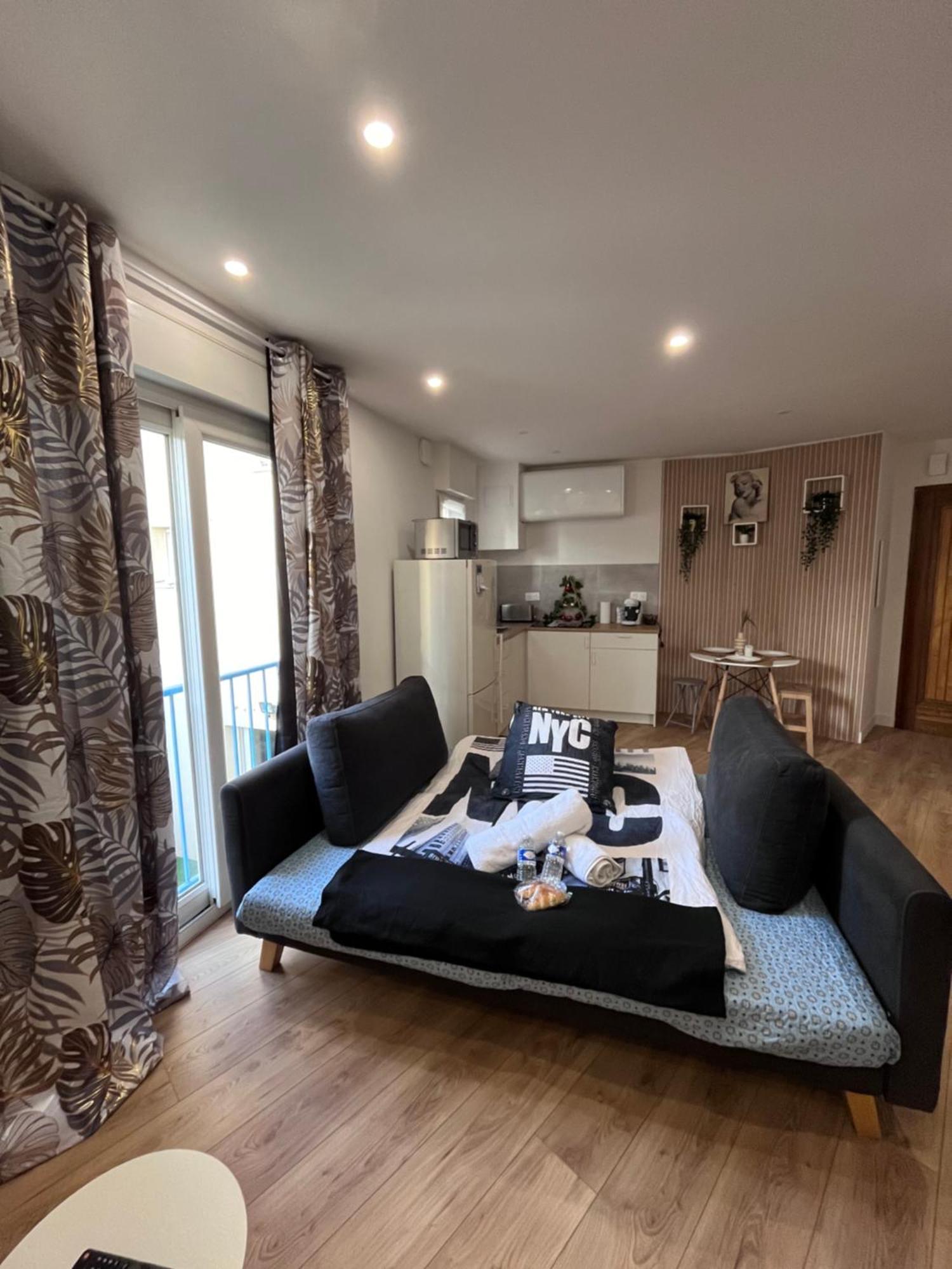 Appartement Disneyland Paris Bussy-Saint-Georges Exteriör bild